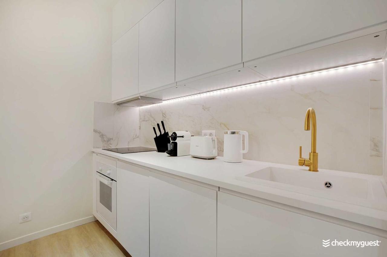 Charming Apartment - 3Br-8P - Le Marais パリ エクステリア 写真